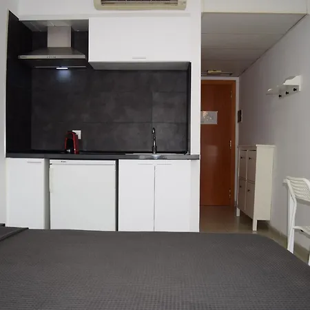 Y Mirablau Hotel *